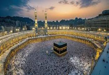Panduan Lengkap Umrah: Hukum, Tata Cara, Rukun, dan Larangan